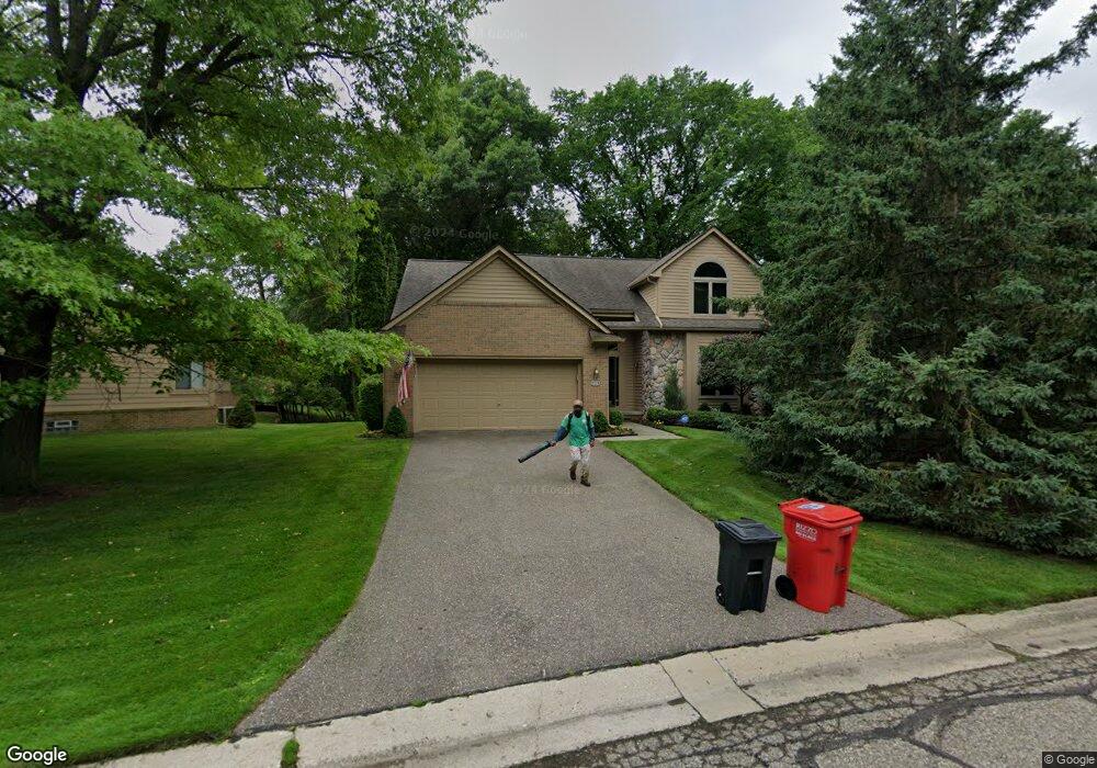 4998 Lagoons Cir unit 36, West Bloomfield, MI 48323 - photo 1