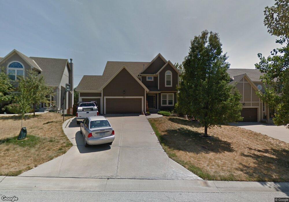 5809 Millbrook St, Shawnee, KS 66218 - photo 1