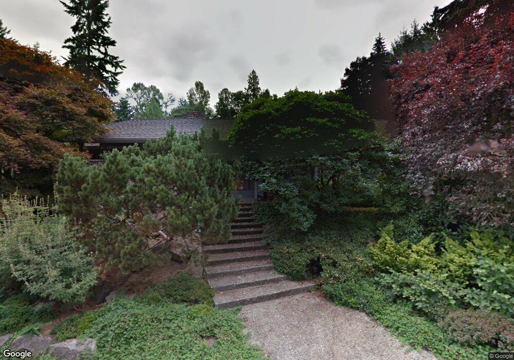 5300 Lansdowne Ln, Mercer Island, WA 98040 - photo 1