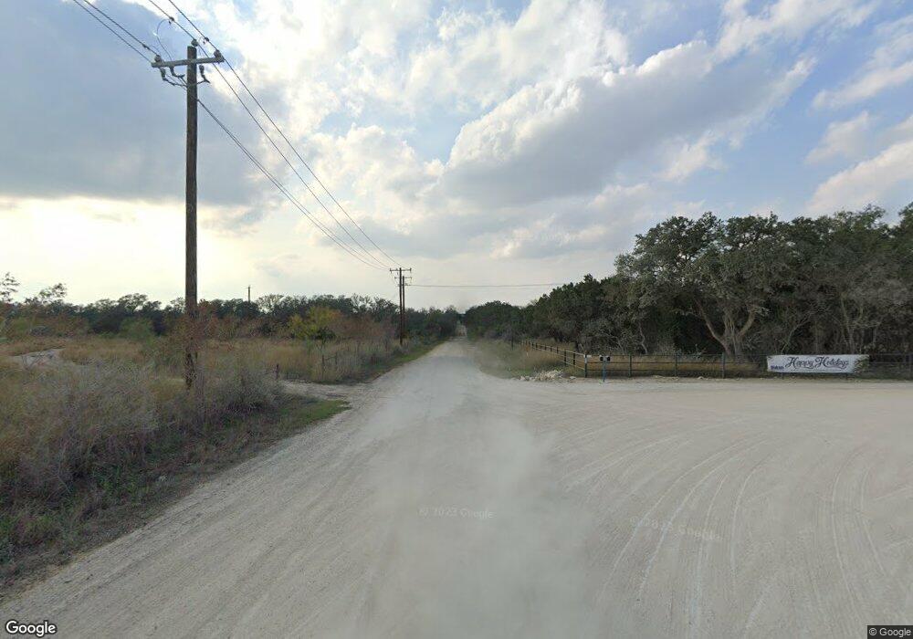 1170 County Road 353, Hondo, TX 78861 - photo 1