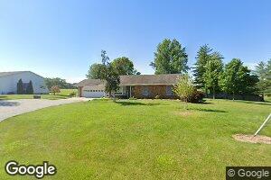 6220 Saddle Club Ave, Raymond, IL 62560
