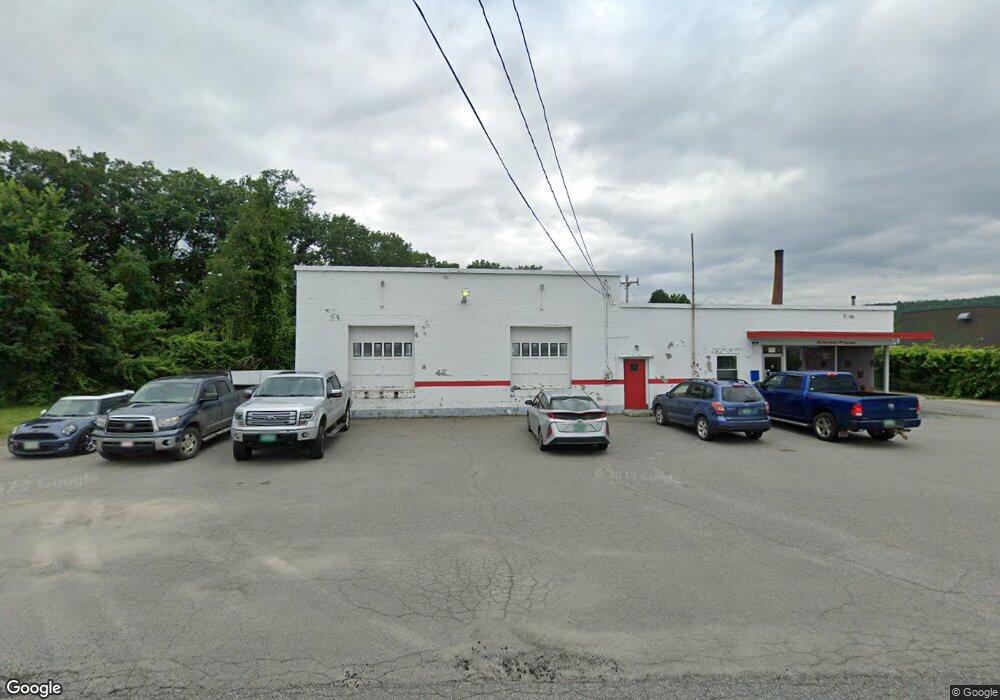 81 Wellington Rd W, Brattleboro, VT 05301 - photo 1