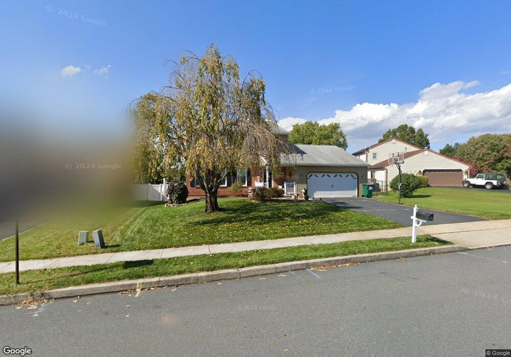 202 Rose Ln, Reading, PA 19606 - photo 1