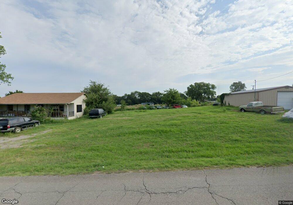 1735 E Texas St, Denison, TX 75021 - photo 1