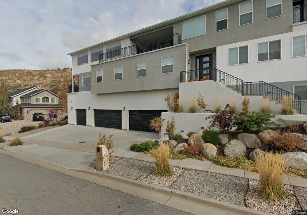 784 Eagleridge Dr unit .31, Bountiful, UT 84010 - photo 1