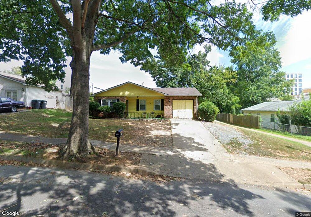 215 Dice St, Charlottesville, VA 22902 - photo 1