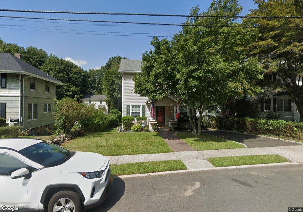 20 Glen Terrace, Stamford, CT 06906 - photo 1