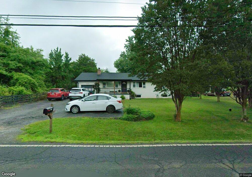 10105 Lake Jackson Dr, Manassas, VA 20110 - photo 1