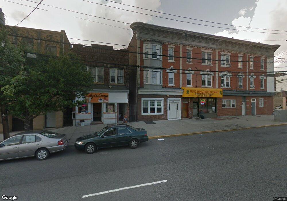 691 John F. Kennedy Blvd unit 3, Bayonne, NJ 07002 - photo 1