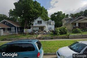 618 SW 4th St, Topeka, KS 66603