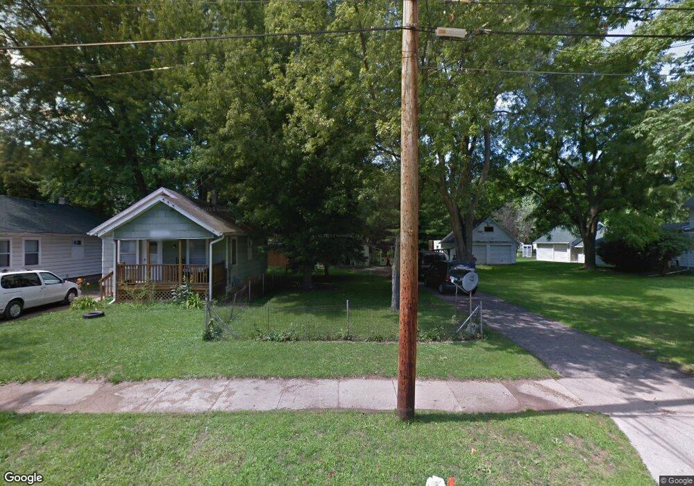 1401 Glenrose Ave, Lansing, MI 48915 - photo 1