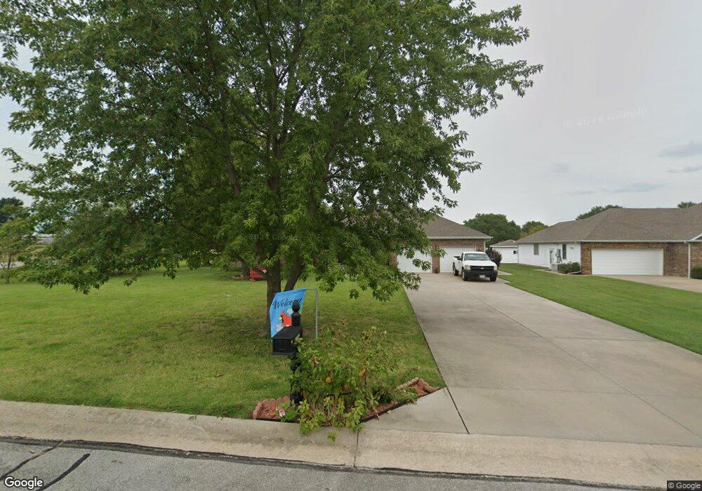 1949 Brassart Ln, Columbus, KS 66725 - photo 1