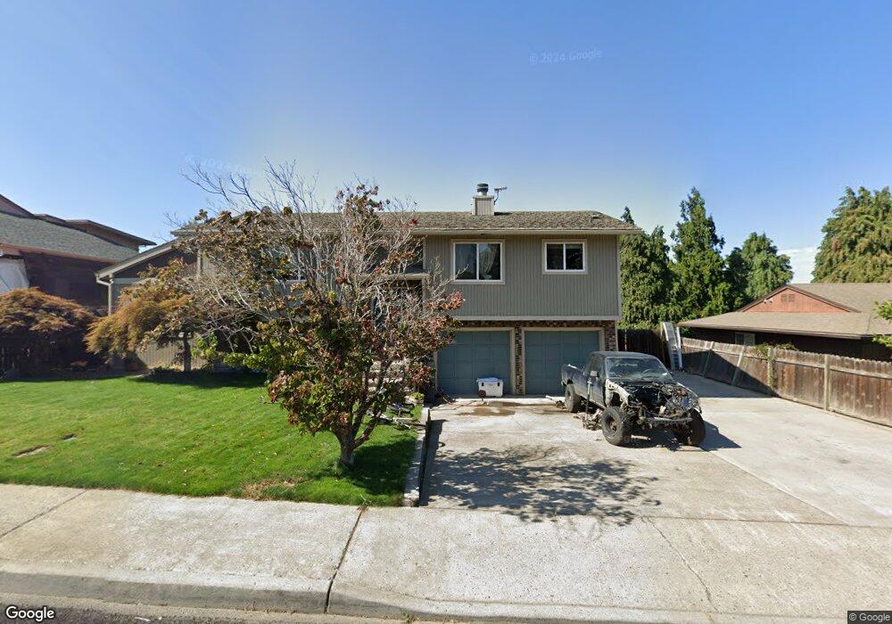 617 Sherman Dr, the Dalles, OR 97058 - photo 1