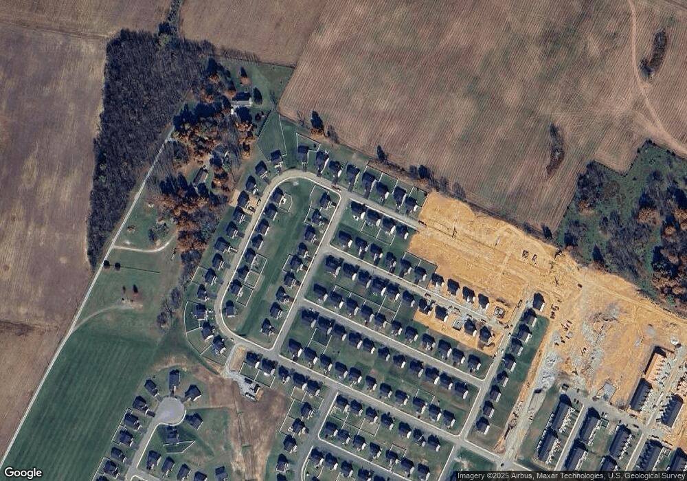 228 Distant View Dr, Hedgesville, WV 25427 - photo 1