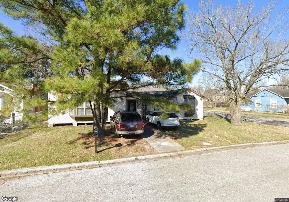 7029 Winfree Dr, Houston, TX 77087 - photo 1