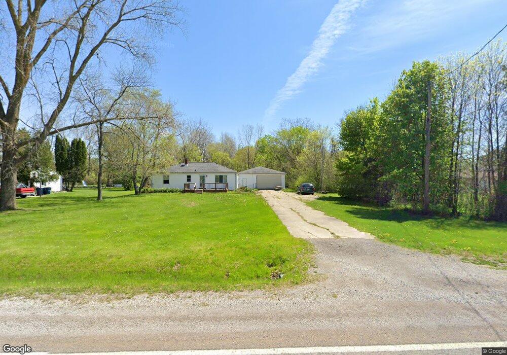 1383 S Seymour Rd, Flint, MI 48532 - photo 1