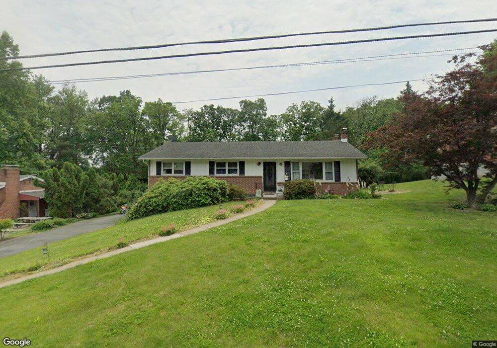 1016 Hamilton Dr, Chambersburg, PA 17202 - photo 1
