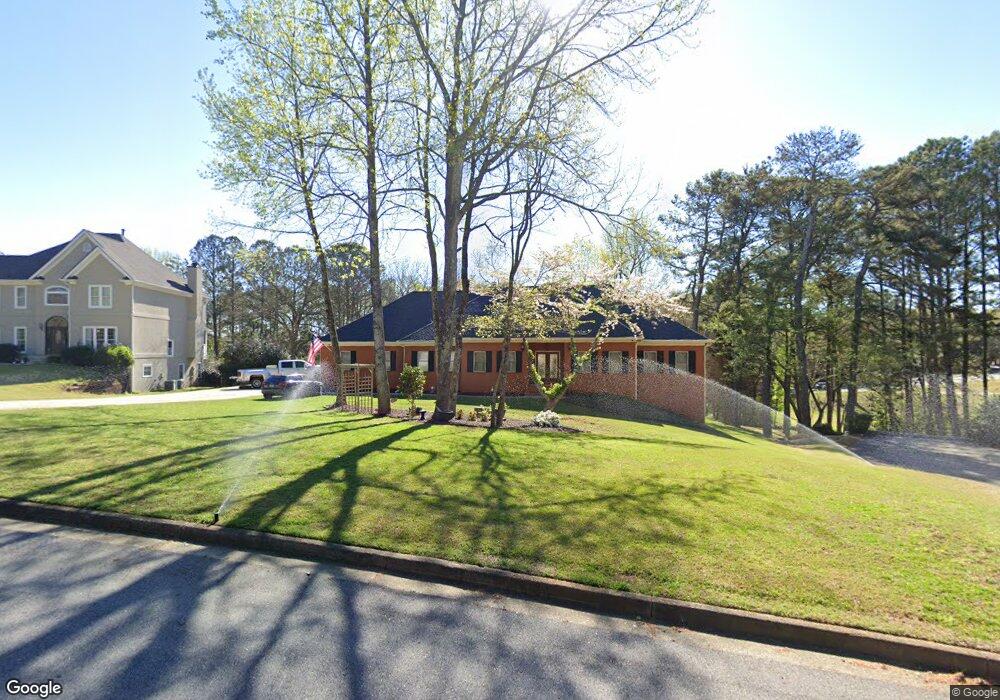515 Saddlebrook Dr, Roswell, GA 30075 - photo 1