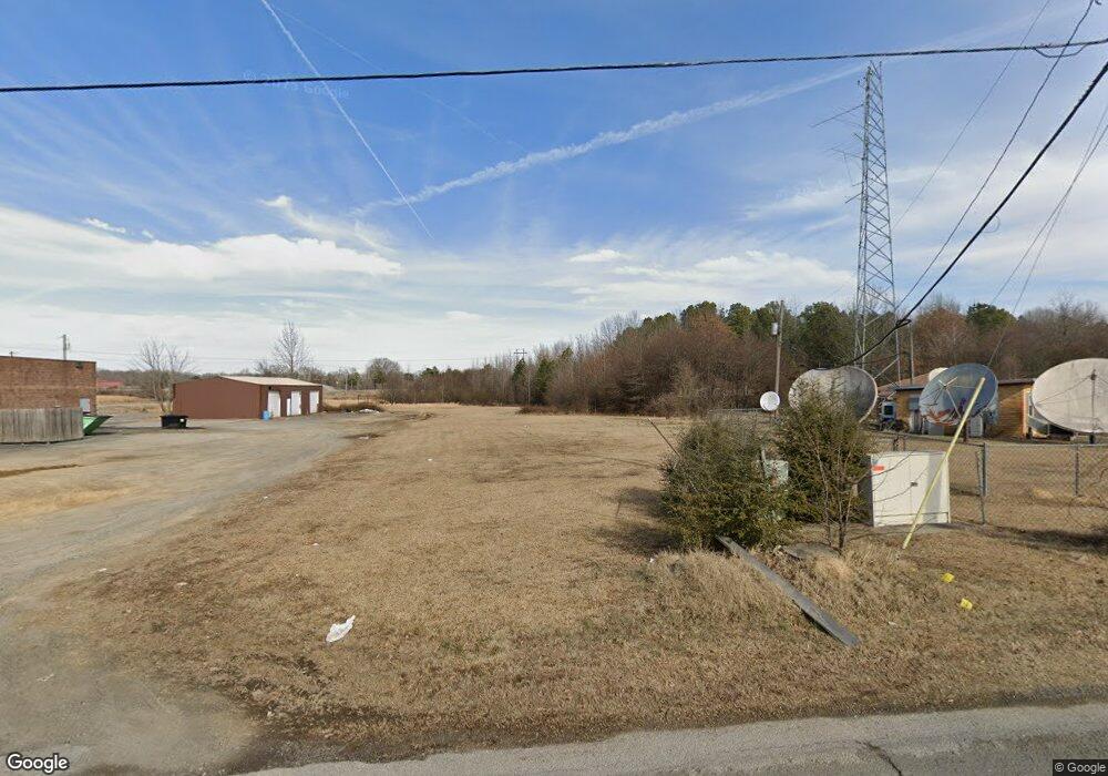 1102 W Mississippi St, Beebe, AR 72012 - photo 1