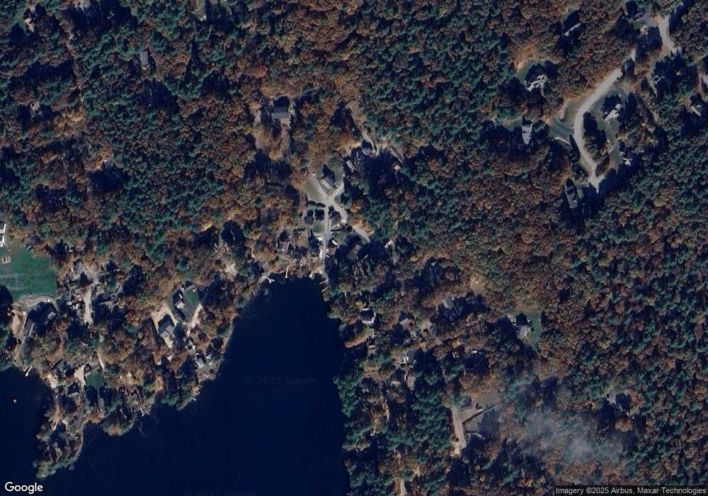 79 Honor Roll Rd, Pelham, NH 03076 - photo 1