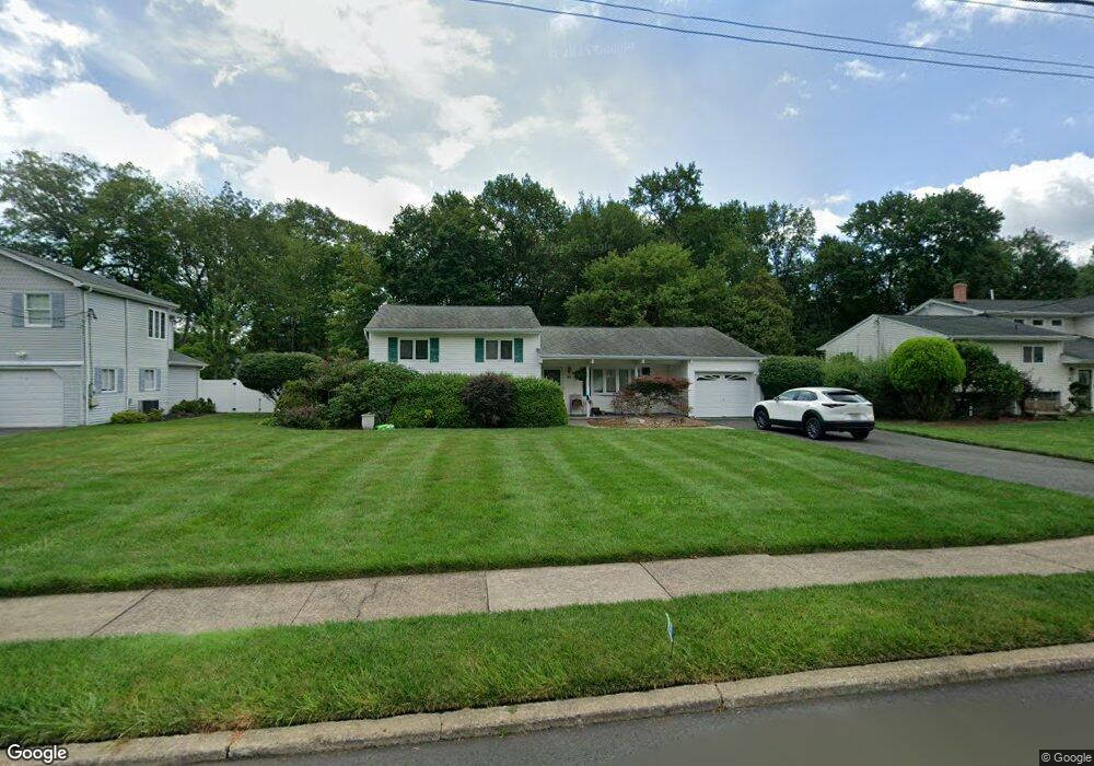 34 Sycamore Dr, Waldwick, NJ 07463 - photo 1