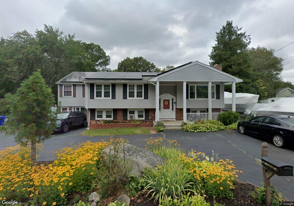 11 Birchwood Ln, West Warwick, RI 02893 - photo 1