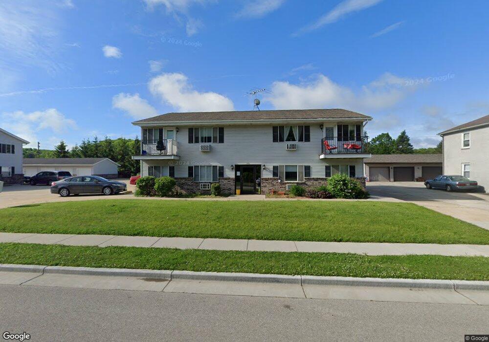 191 James St unit 2, Slinger, WI 53086 - photo 1