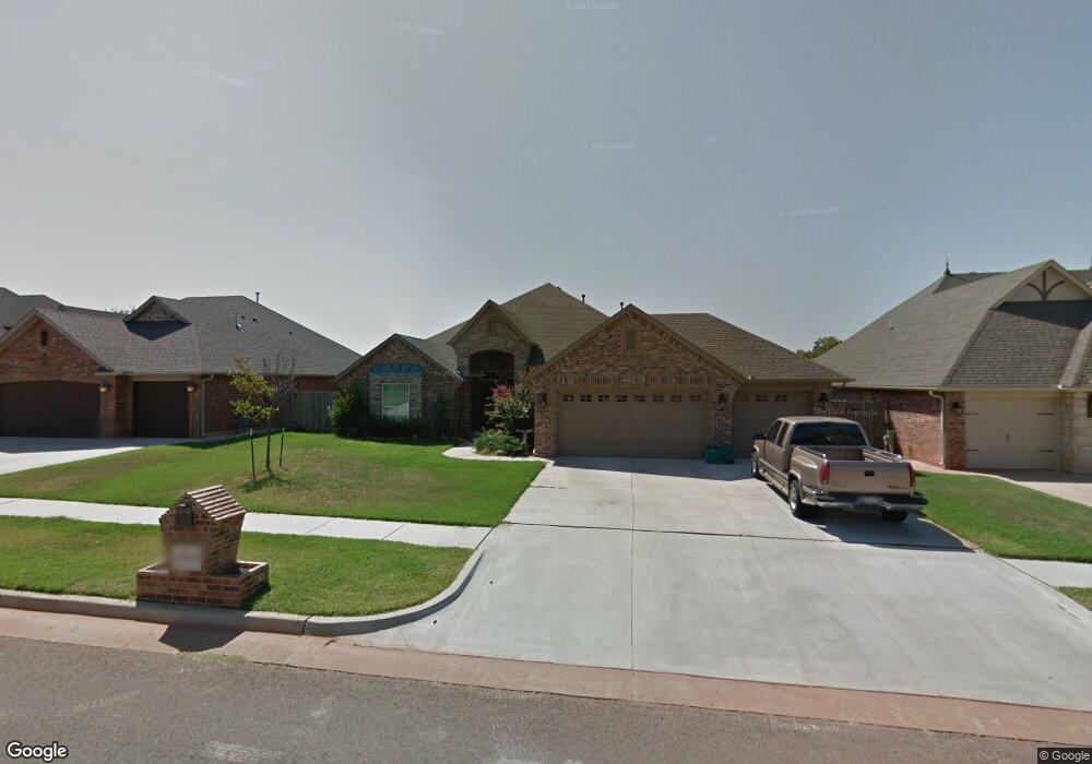 2532 SE 13th St, Moore, OK 73160 - photo 1