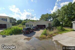 604 18th St, Silvis, IL 61282