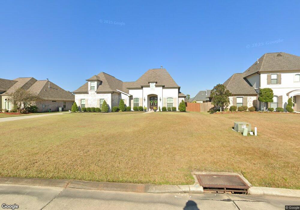 561 S Caleb Dr, Slidell, LA 70461 - photo 1