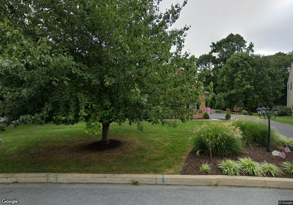 19 Woodsview Dr, Garnet Valley, PA 19060 - photo 1