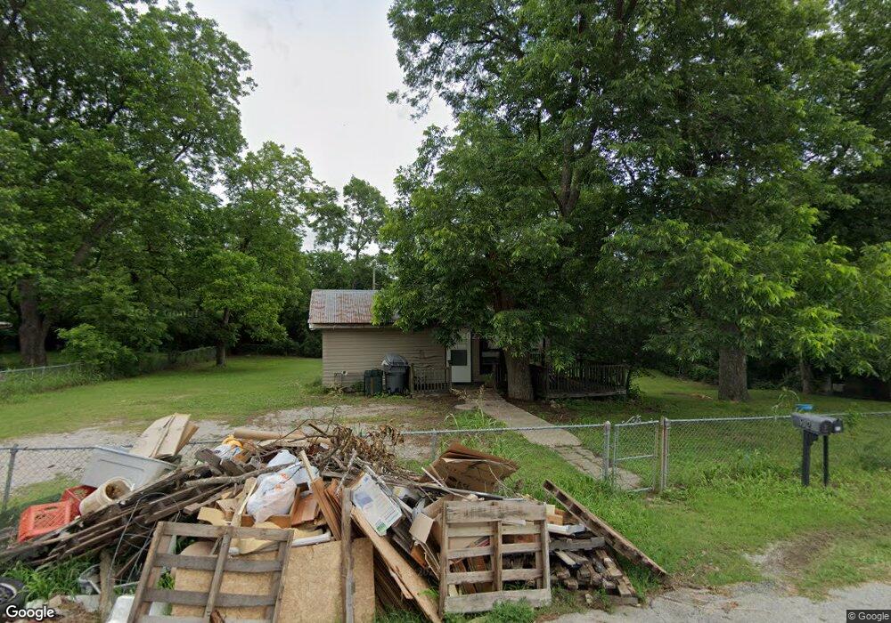 912 E St SE, Ardmore, OK 73401 - photo 1