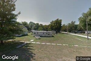 208 N 2nd St, Hopkins, MO 64461