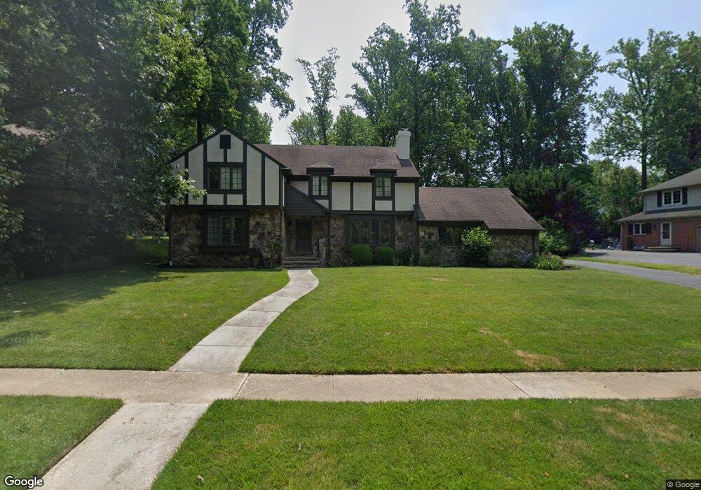 724 Hertford Rd, Wilmington, DE 19803 - photo 1