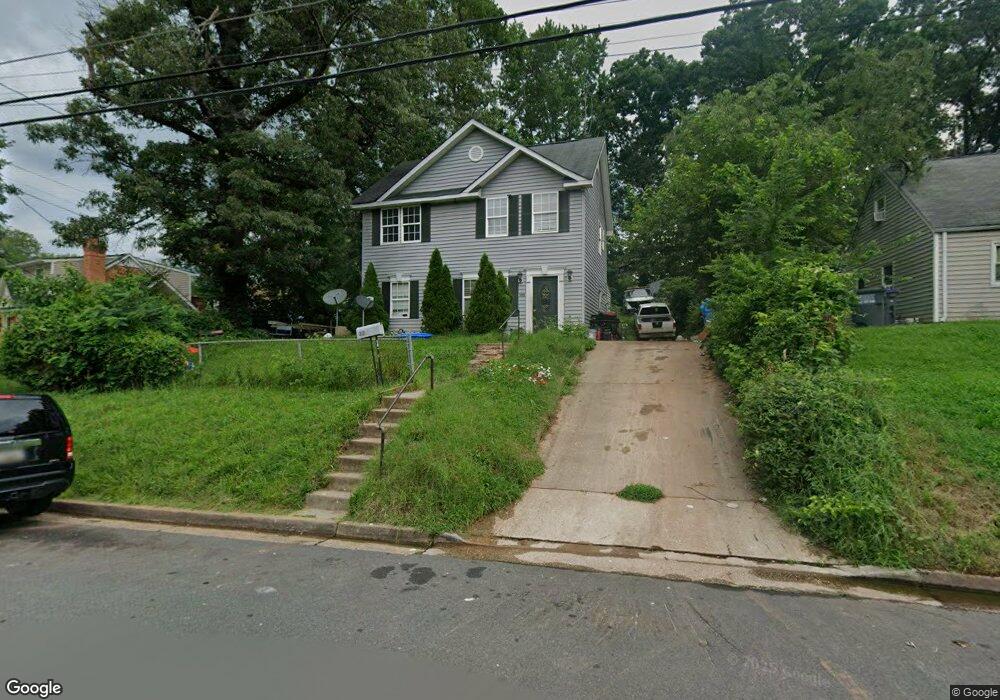 228 Cabbel Dr, Manassas Park, VA 20111 - photo 1