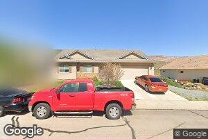 725 Peachtree Dr, Toquerville, UT 84774
