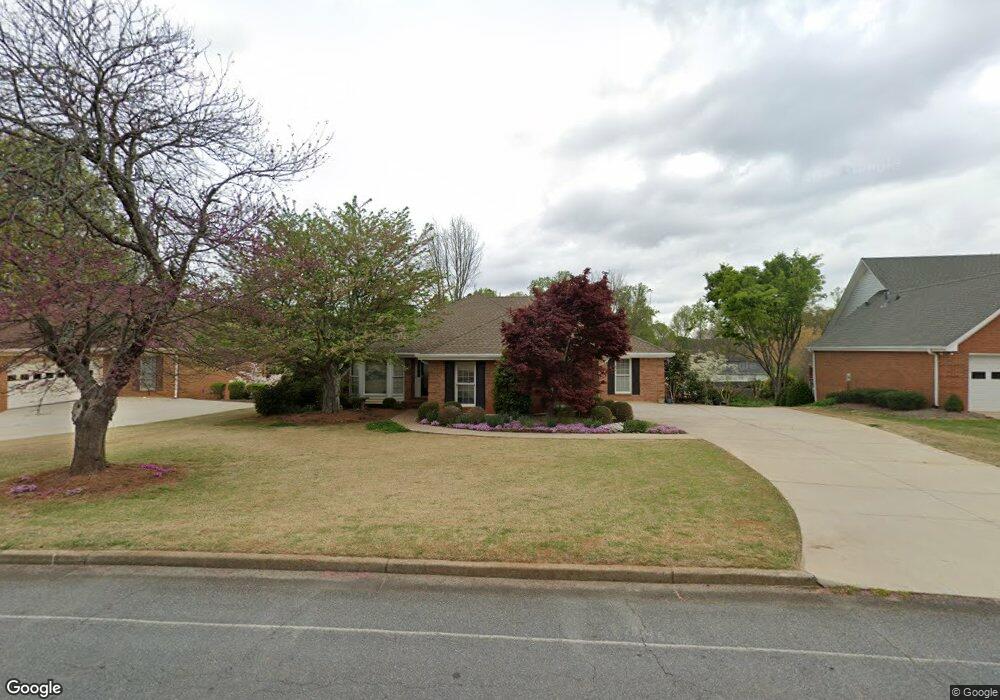 290 N Farm Dr, Alpharetta, GA 30004 - photo 1