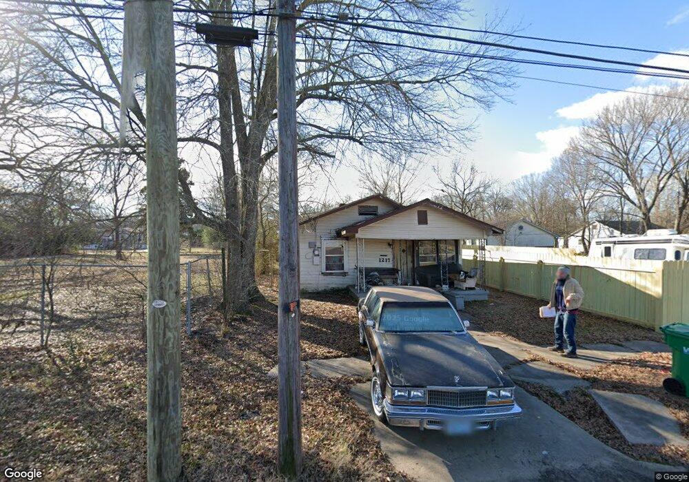 1217 Phenie St, Texarkana, TX 75501 - photo 1