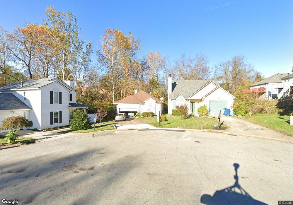 5700 Lake Superior Ct, Louisville, KY 40291 - photo 1