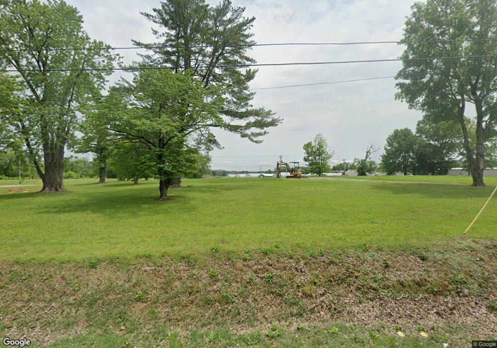 1420 Railroad Ave, Shelbyville, TN 37160 - photo 1