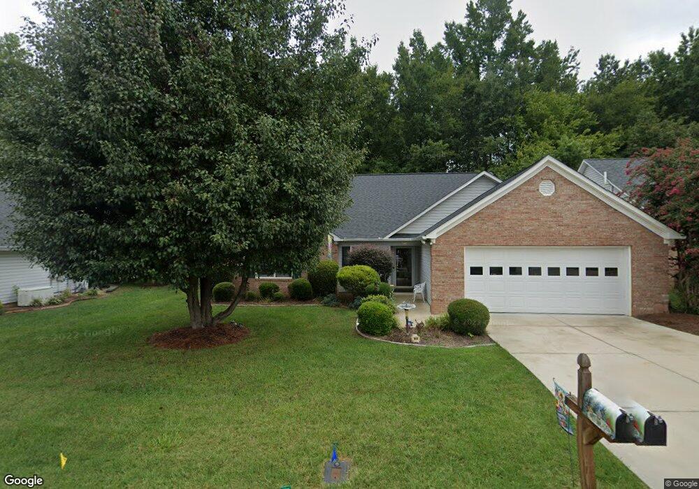 910 Hidden Creek Cir, Salisbury, NC 28147 - photo 1
