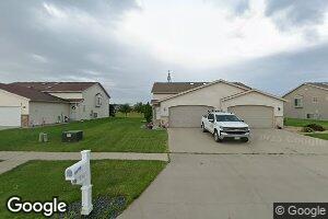 1066 Parkway Dr, West Fargo, ND 58078