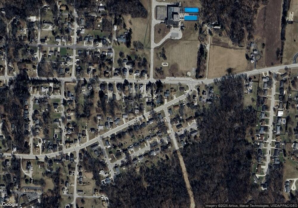 848 Fielding Rd, Sidney, OH 45365 - photo 1