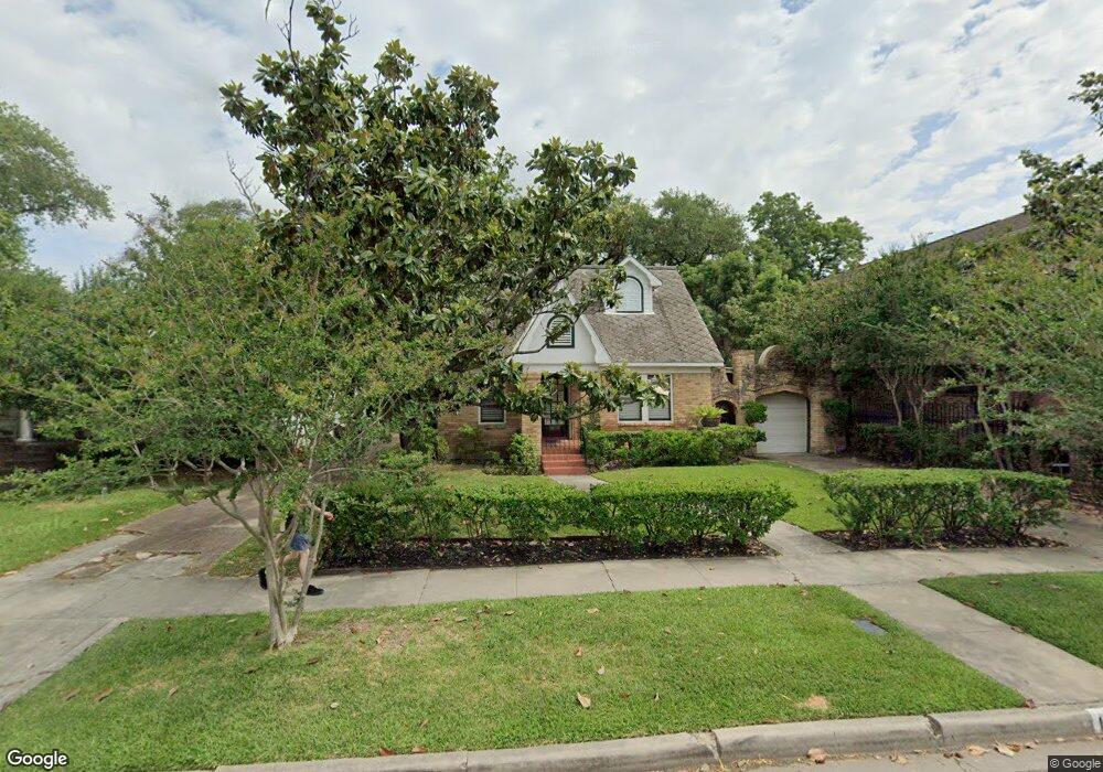 1616 W Main St, Houston, TX 77006 - photo 1