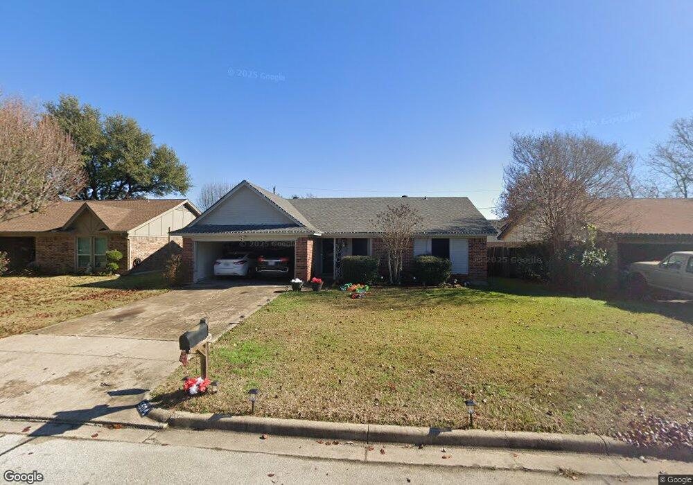 5504 Irish Spring Ln, North Richland Hills, TX 76180 - photo 1