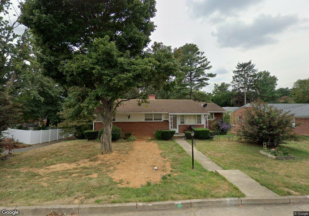 1800 Monticello St, Waynesboro, VA 22980 - photo 1