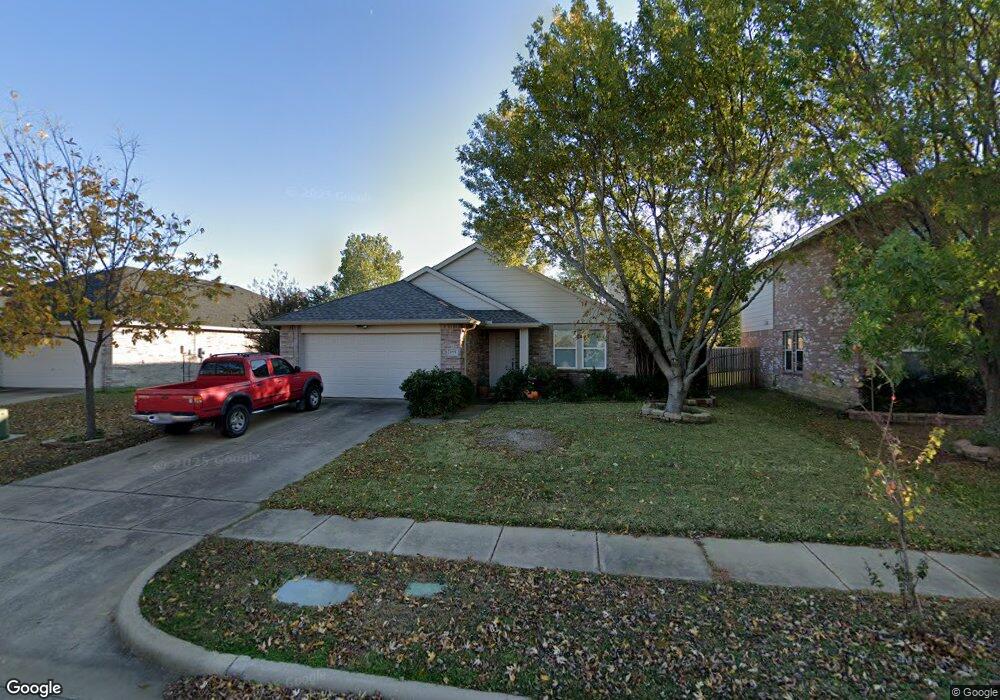 1015 Lowndes Ln, Wylie, TX 75098 - photo 1