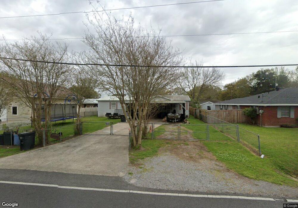 512 Daspit Rd, New Iberia, LA 70563 - photo 1