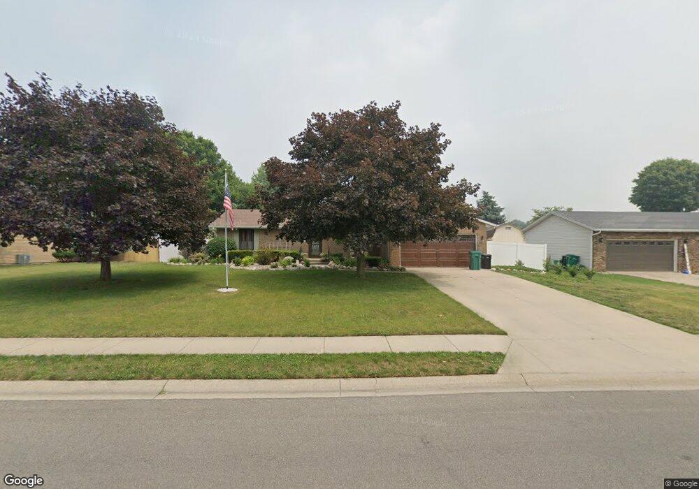 410 S Filbert St, New Carlisle, IN 46552 - photo 1