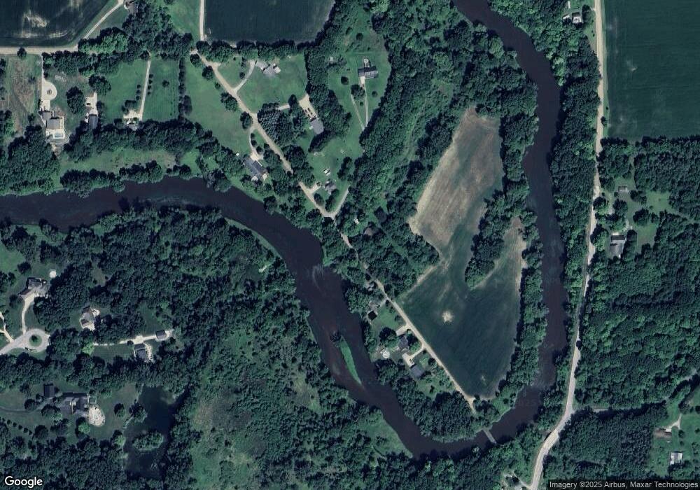 3719 E 6 Mile Creek Rd, Owosso, MI 48867 - photo 1